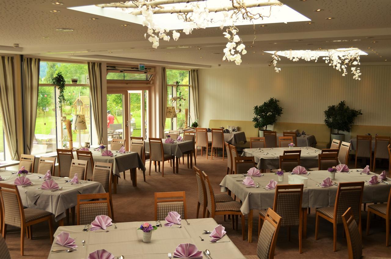 Hotel & Restaurant Kronenhof Am Weser-Radweg Oberweser ภายนอก รูปภาพ