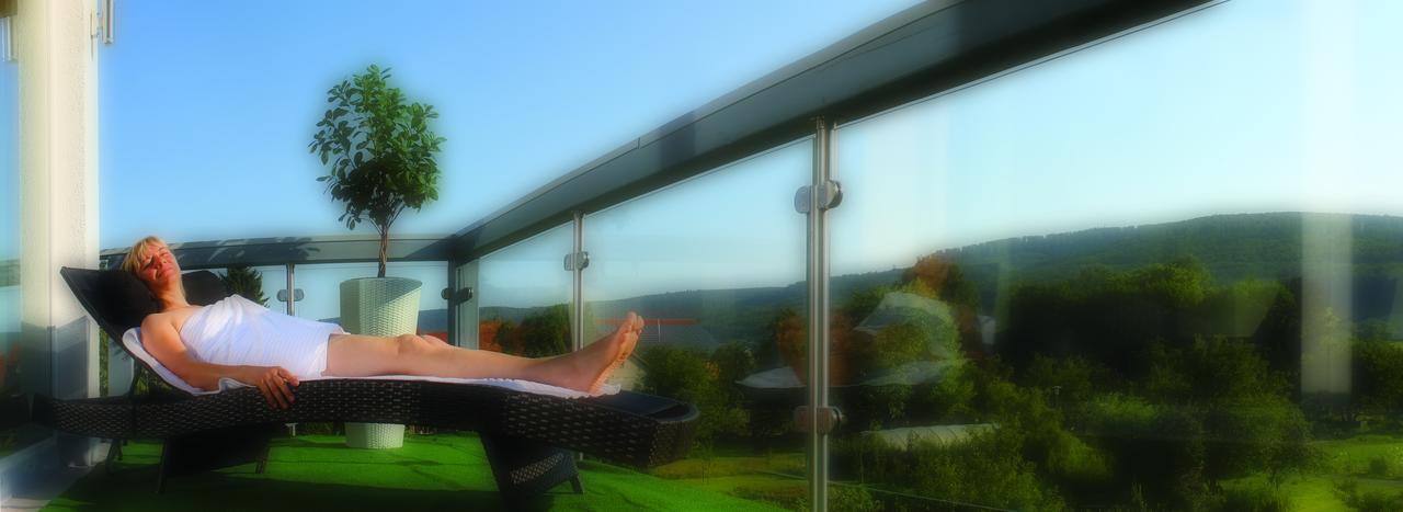 Hotel & Restaurant Kronenhof Am Weser-Radweg Oberweser ภายนอก รูปภาพ